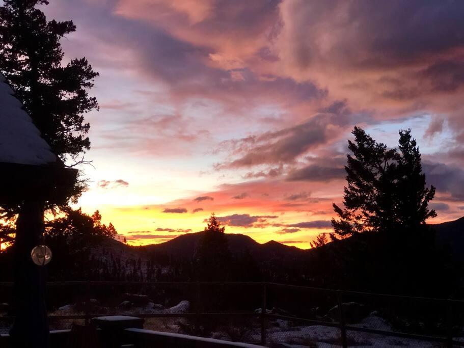 Boulder Best City And Nature With Lake And Trails Pets Ok エクステリア 写真