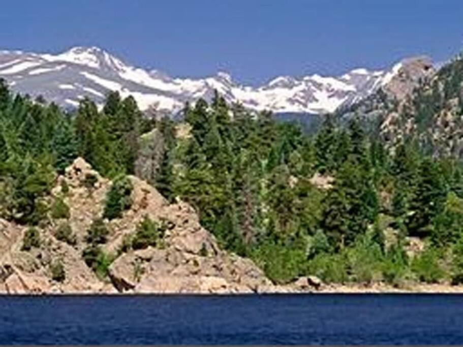 Boulder Best City And Nature With Lake And Trails Pets Ok エクステリア 写真